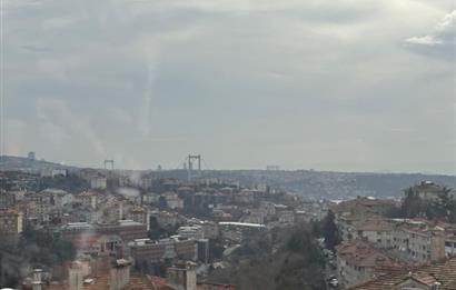 ENGİN SİTESİ'NDE YENİLENMİŞ DENİZ MANZARALI DUBLEKS DAİRE