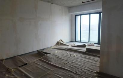 CENTURY 21 NEO' DAN MESA KOZ PLAZA, 24. KATTA SATILIK OFİS