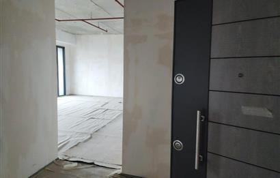 CENTURY 21 NEO' DAN MESA KOZ PLAZA, 24. KATTA SATILIK OFİS