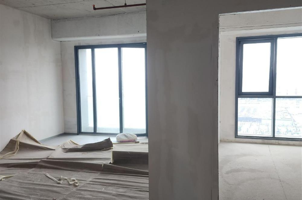 CENTURY 21 NEO' DAN MESA KOZ PLAZA, 24. KATTA SATILIK OFİS