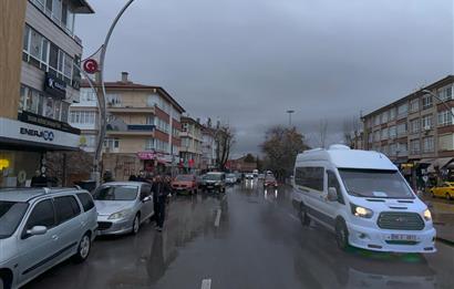 C21 MEVORA'DAN TIP FAKULTESİ CADDESİNDE SATILIK DAİRE