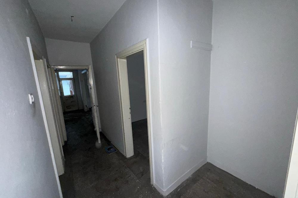 C21 MEVORA'DAN TIP FAKULTESİ CADDESİNDE SATILIK DAİRE