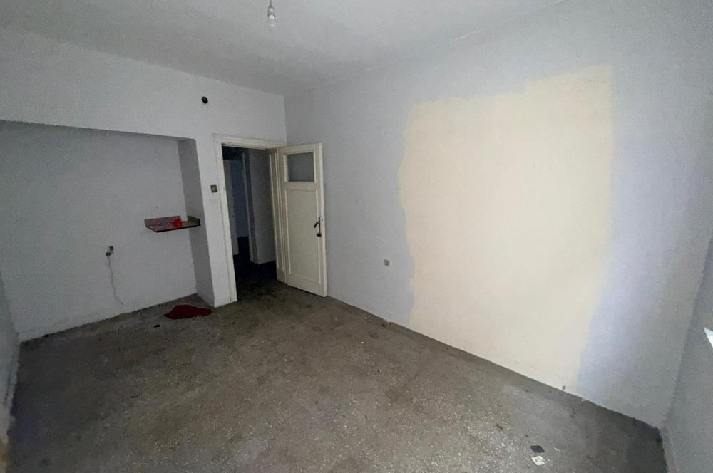 C21 MEVORA'DAN TIP FAKULTESİ CADDESİNDE SATILIK DAİRE