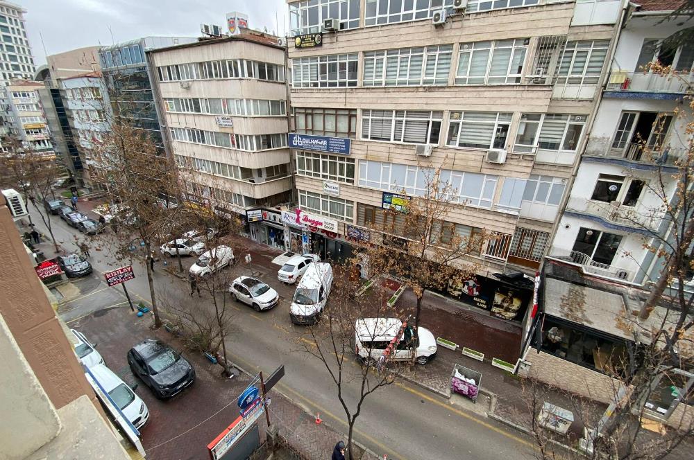 KIZILAY FEVZİ ÇAKMAK 1. SOKAK 2+1 OFİS VE İŞ YERİNE UYGUN DAİRE