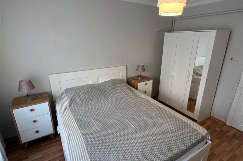 AYNALIÇEŞME CADDE ÜZERİNDE 2+1 EŞYALI KİRALIK DAİRE
