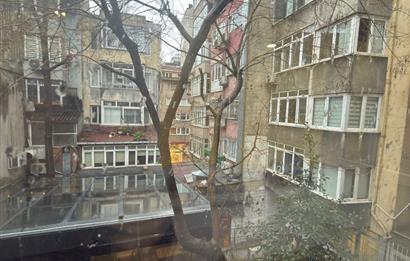 NİŞANTAŞI VALİKONAĞI 1.KAT 4 +1 KİRALIK ÇOK AMAÇLI İŞYERİ