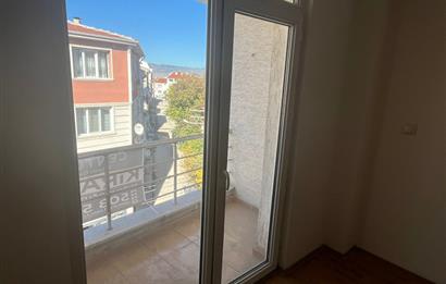 ŞİRİNTEPEDE KİRALIK 1+1 DAİRE