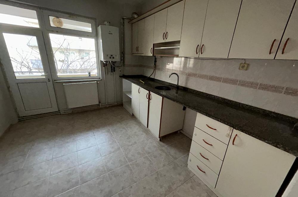 C21 BAL'DAN PAŞAALANI MAH. 3+1 GENİŞ KİRALIK DAİRE