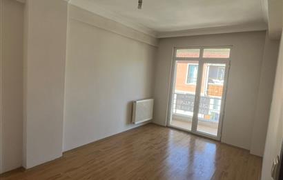 ŞİRİNTEPEDE KİRALIK 1+1 DAİRE