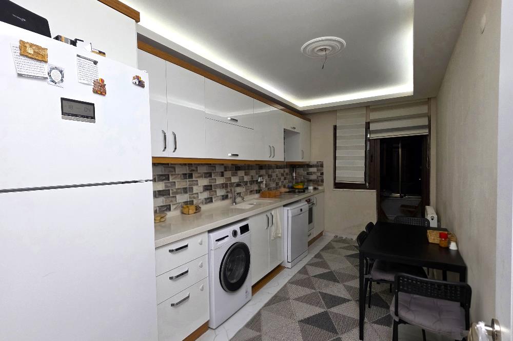 C21 Cius; Endüstri Meslek Lisesi Civarı Satılık 3+1 Daire