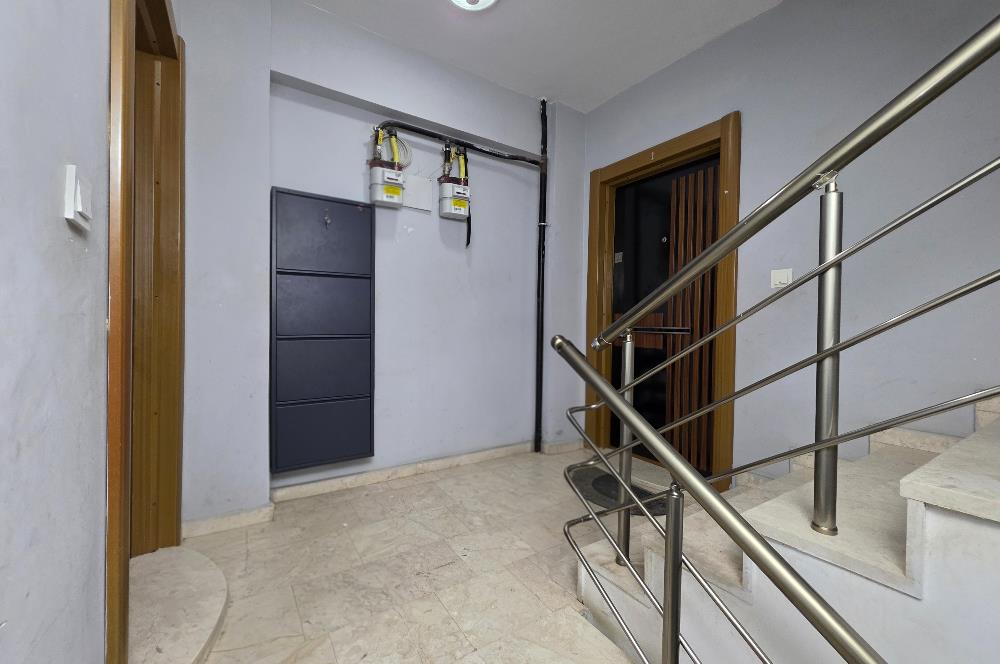 C21 Cius; Endüstri Meslek Lisesi Civarı Satılık 3+1 Daire