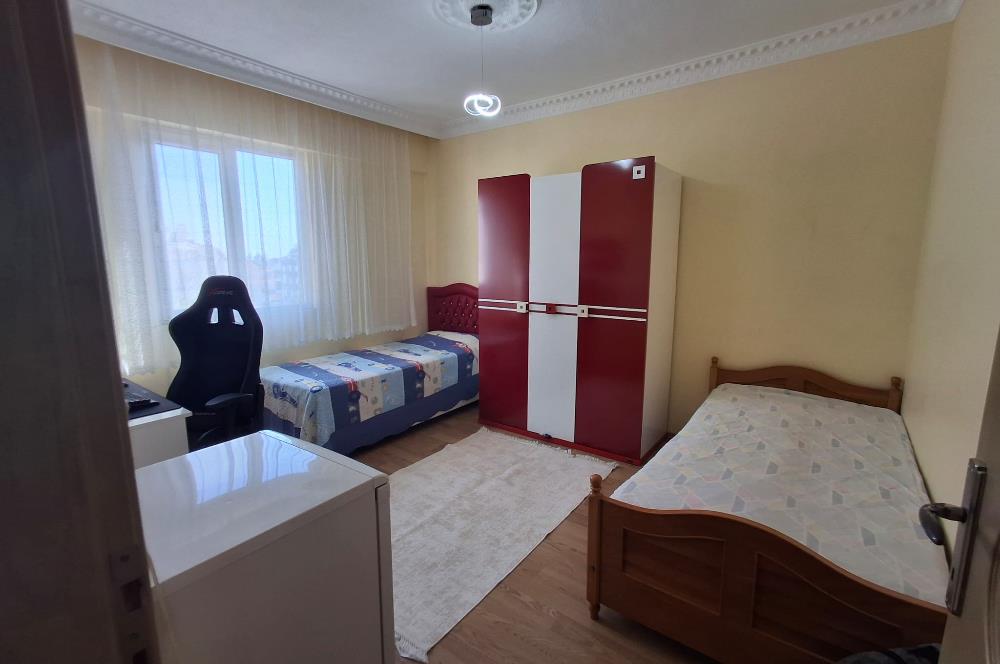 CUMHURİYET MAHALLESİNDE 2+1 AYRI MUTFAK DUBLEX