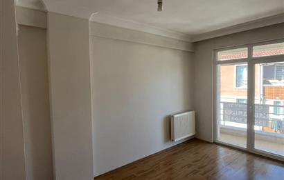 ŞİRİNTEPEDE KİRALIK 1+1 DAİRE