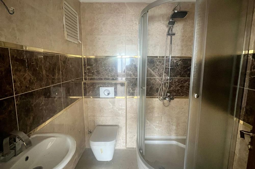 KARŞIYAKA'DA GÖL MANZARALI 3+1 SATILIK DAİRE