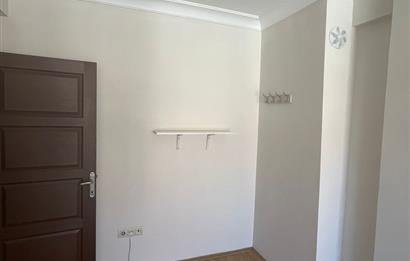 ŞİRİNTEPEDE KİRALIK 1+1 DAİRE