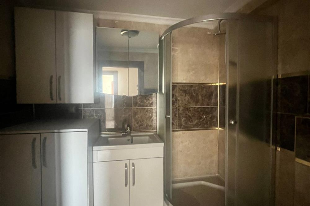 KARŞIYAKA'DA GÖL MANZARALI 3+1 SATILIK DAİRE