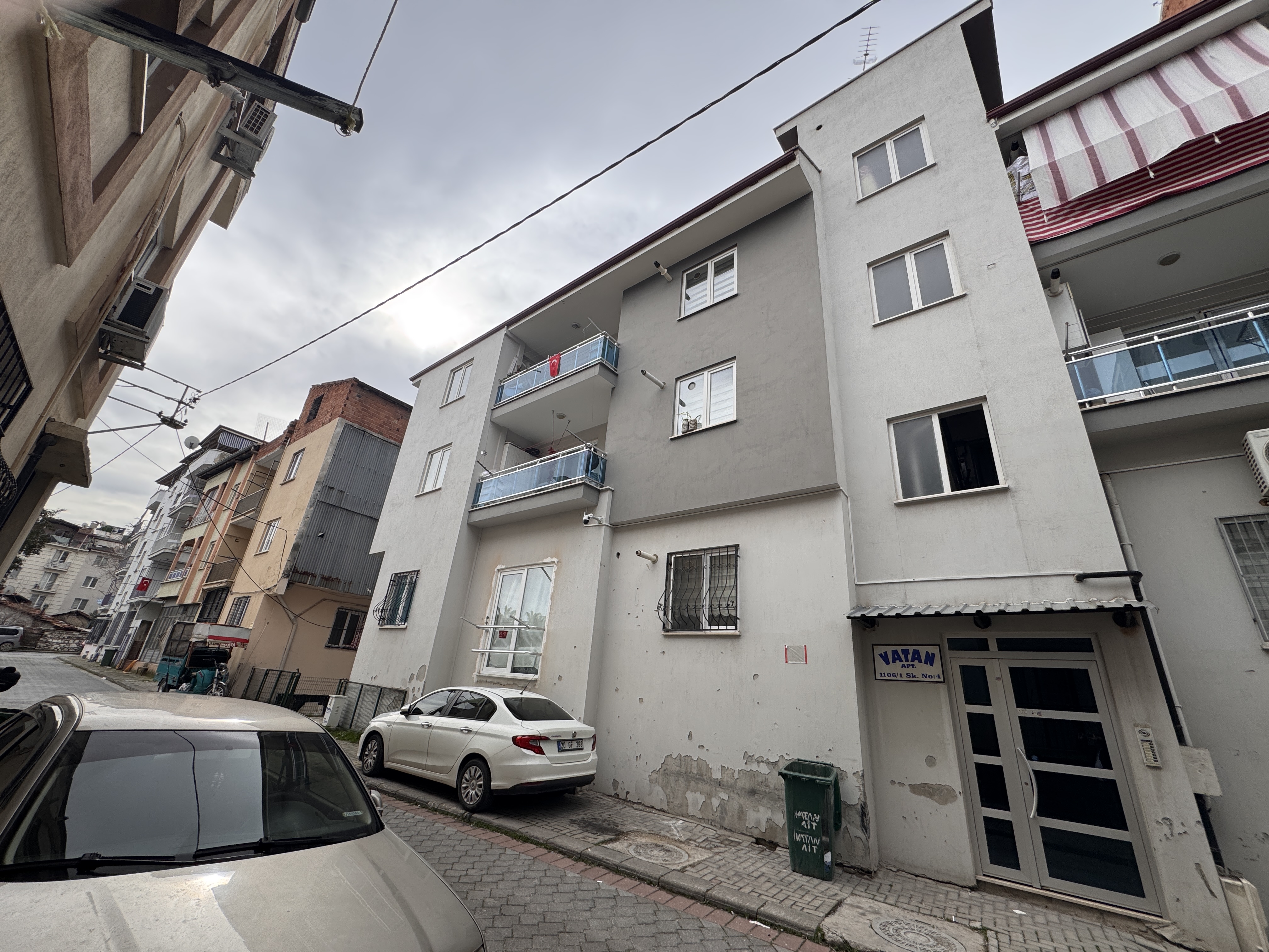 C21 LOFT'TAN HACIKAPLANLAR MAHALLESİ SATILIK 2+1
