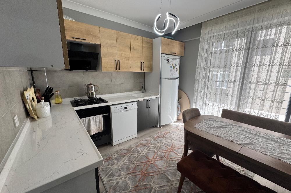 KARŞIYAKA’DA BAĞIMSIZ MUTFAK 0 SATILIK 2+1 DAİRE