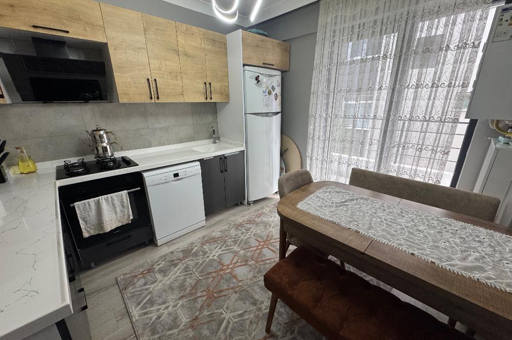 KARŞIYAKA’DA BAĞIMSIZ MUTFAK 0 SATILIK 2+1 DAİRE