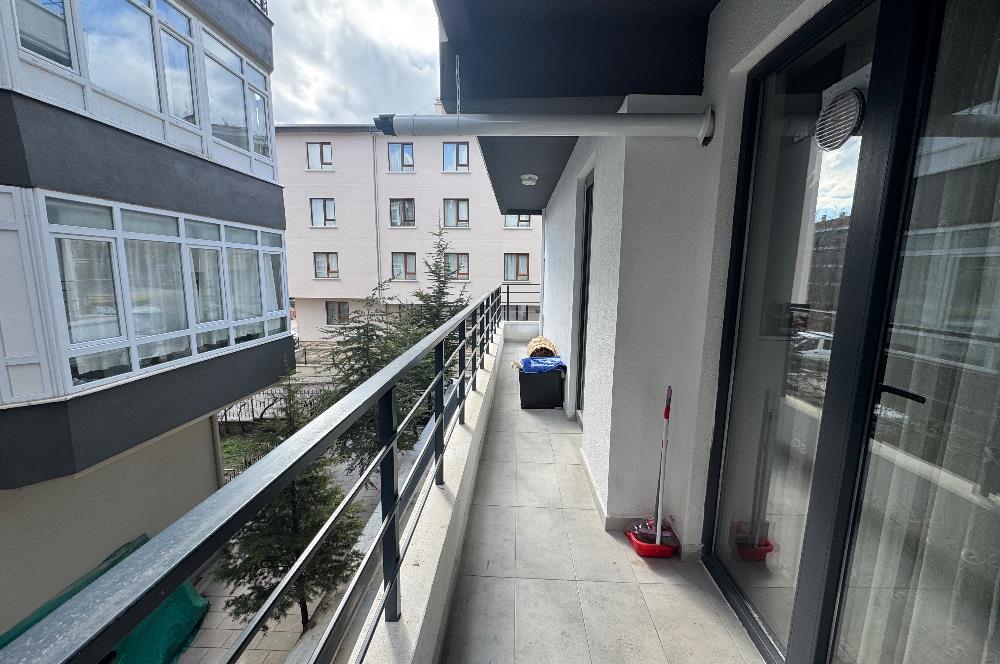 KARŞIYAKA’DA BAĞIMSIZ MUTFAK 0 SATILIK 2+1 DAİRE