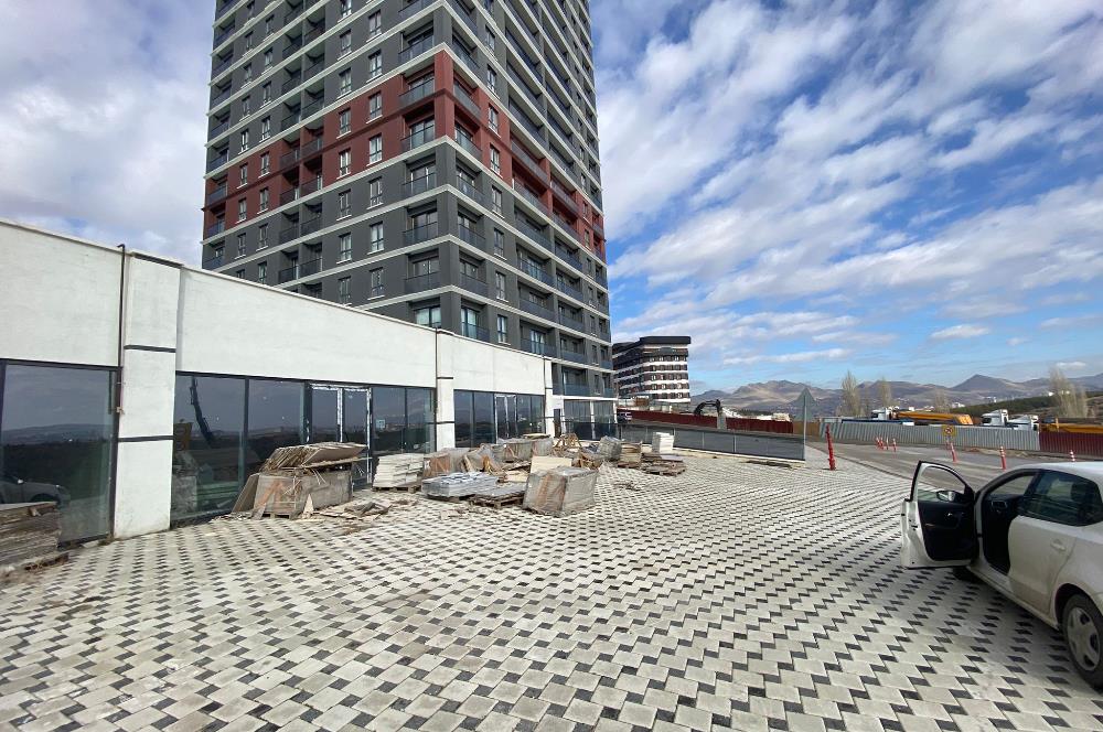 C21 MEVORA'DAN MERKEZİ VE TİCARİ DEĞERİ YÜKSEK LOKASYON İŞYERİ