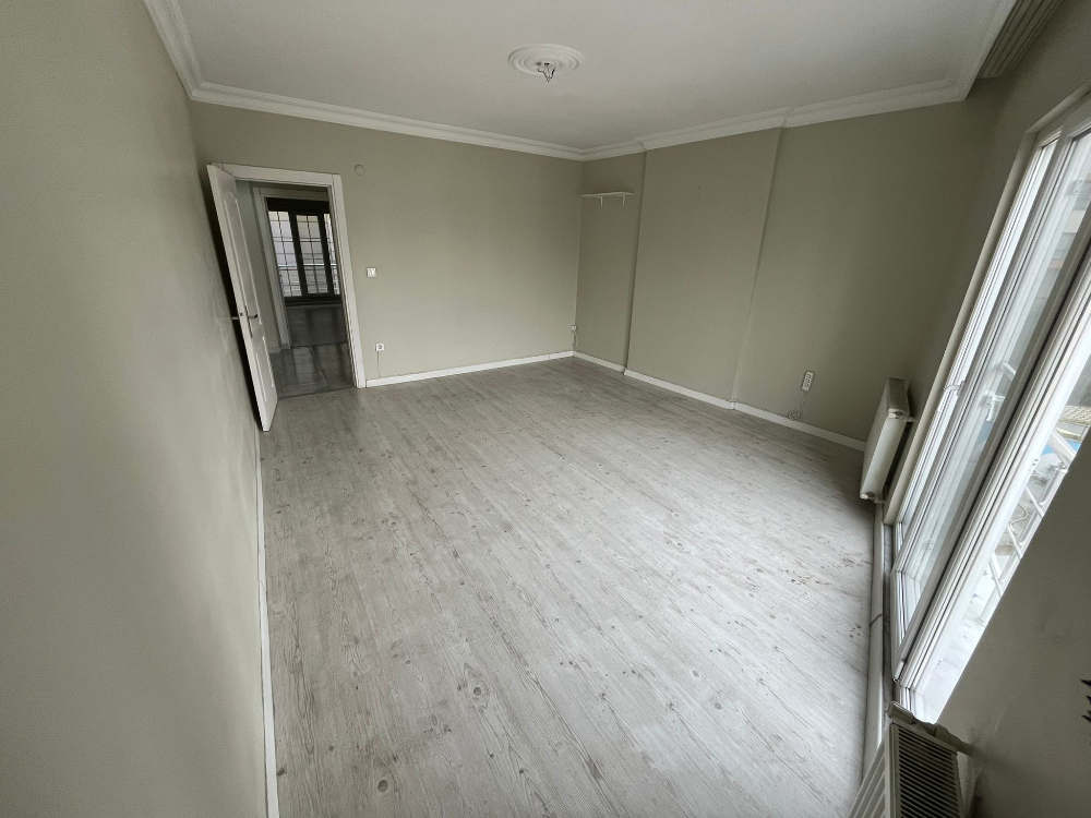 Kağıthane Çağlayan 2+1 Kiralık Metroya Yürüme Mesafesinde Daire