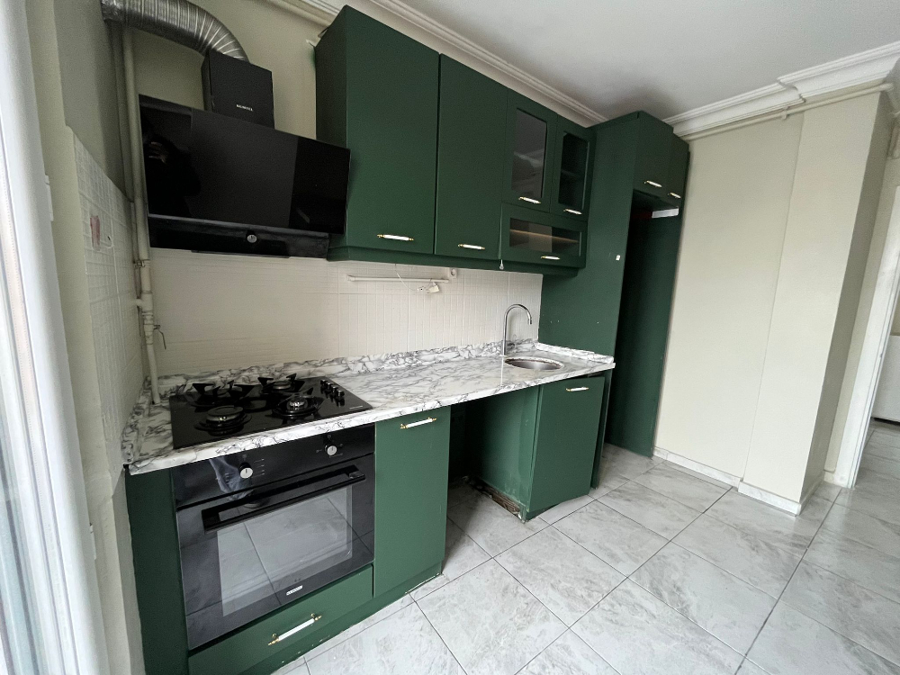 Kağıthane Çağlayan 2+1 Kiralık Metroya Yürüme Mesafesinde Daire