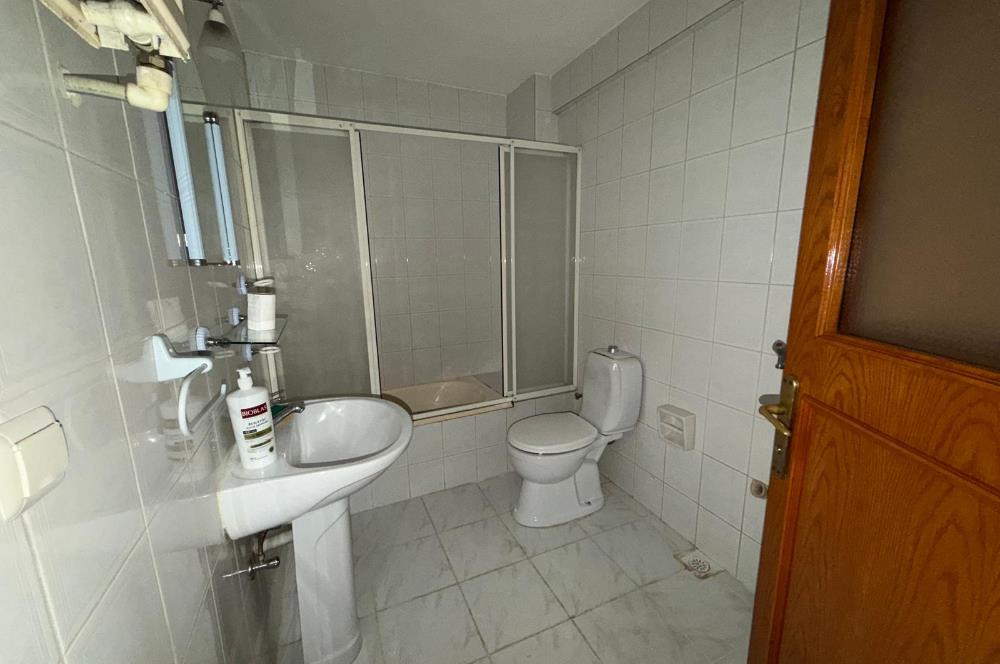 MALTEPE KÜÇÜKYALI SAHİL MARMARAY YAKINI BALKONLU 2+1 DAİRE