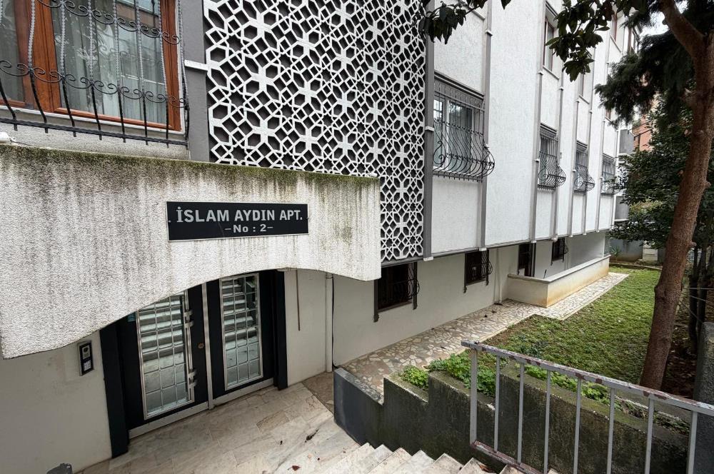 MALTEPE KÜÇÜKYALI SAHİL MARMARAY YAKINI BALKONLU 2+1 DAİRE