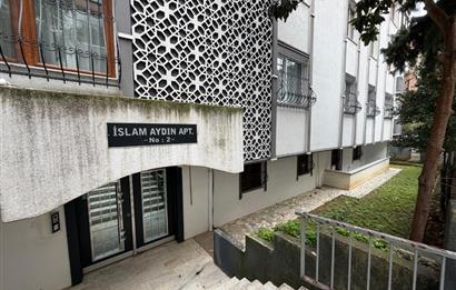 MALTEPE KÜÇÜKYALI SAHİL MARMARAY YAKINI BALKONLU 2+1 DAİRE