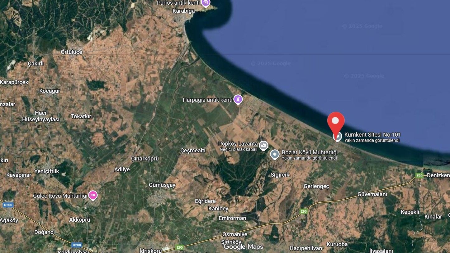 ÇANAKKALE BİGA BOZLAR KÖYÜ 495 m² VİLLA İMARLI YATIRIMLIK ARSA