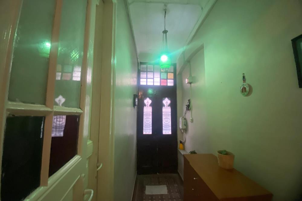 Kadiköyün kalbinde harika konumda komple kiralık işyeri