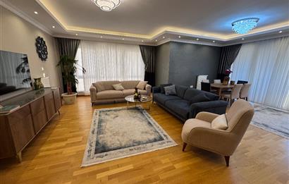 INCEK MİLLET VEKİLİ KONUTLARIN’DA YENİ YAPI VE MOBİLYALI 11. KAT SATILIK DAIRE