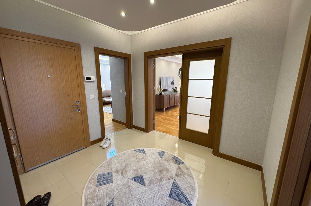 INCEK MİLLET VEKİLİ KONUTLARIN’DA YENİ YAPI VE MOBİLYALI 11. KAT SATILIK DAIRE