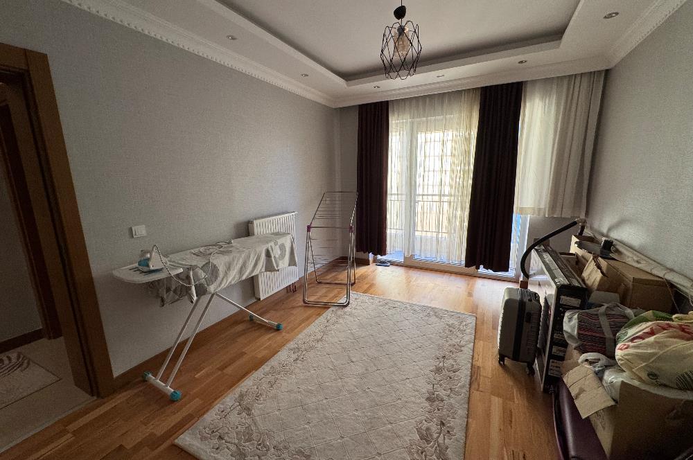 INCEK MİLLET VEKİLİ KONUTLARIN’DA YENİ YAPI VE MOBİLYALI 11. KAT SATILIK DAIRE