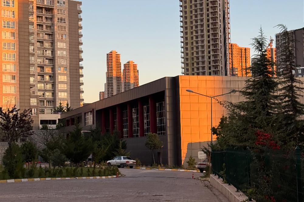 INCEK MİLLET VEKİLİ KONUTLARIN’DA YENİ YAPI VE MOBİLYALI 11. KAT SATILIK DAIRE