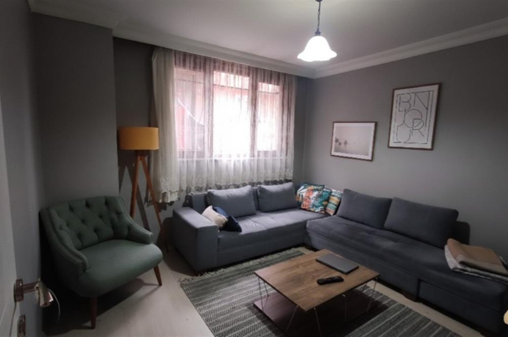 KAĞITHANEDE METROYA YÜRÜME MESAFESİNDE SATILIK 1+1 DAİRE