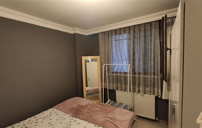 KAĞITHANEDE METROYA YÜRÜME MESAFESİNDE SATILIK 1+1 DAİRE