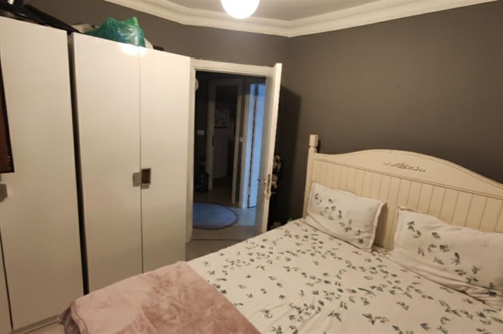 KAĞITHANEDE METROYA YÜRÜME MESAFESİNDE SATILIK 1+1 DAİRE