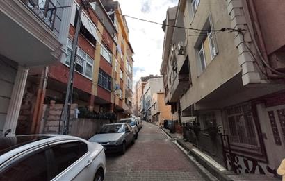 KAĞITHANEDE METROYA YÜRÜME MESAFESİNDE SATILIK 1+1 DAİRE