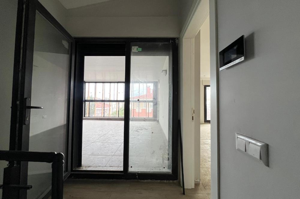 C21 BAL'DAN TOYGAR MAH. GENİŞ TERASLI SATILIK 4+1 VİLLA