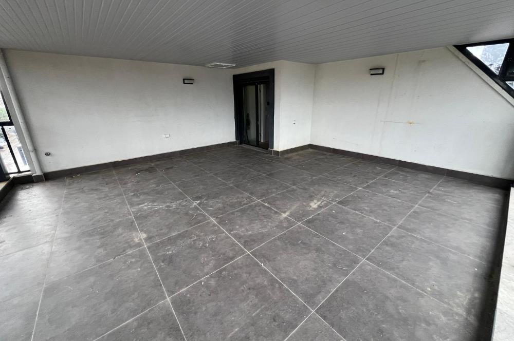 C21 BAL'DAN TOYGAR MAH. GENİŞ TERASLI SATILIK 4+1 VİLLA