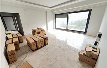 C21 BAL'DAN TOYGAR MAH. GENİŞ TERASLI SATILIK 4+1 VİLLA