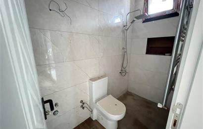 C21 BAL'DAN TOYGAR MAH. GENİŞ TERASLI SATILIK 4+1 VİLLA