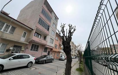 C21 BAL'DAN ATATÜRK MAH. 2+1 MERKEZİ KONUMDA SATILIK DAİRE