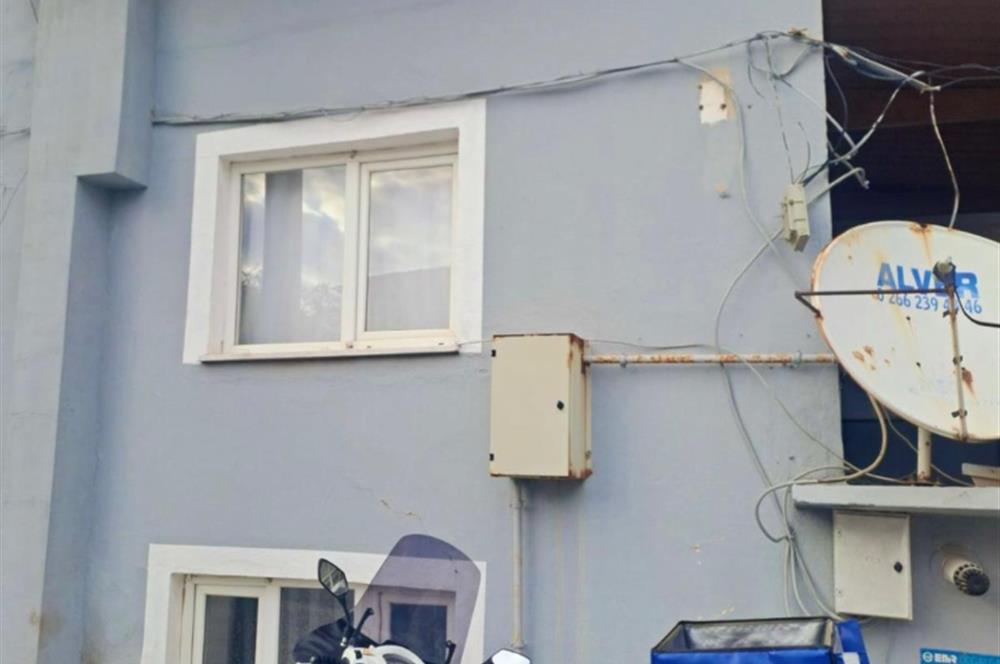 C21 BAL'DAN NEF 130 METRE MERKEZİ KONUM SATILIK MÜSTAKİL EV