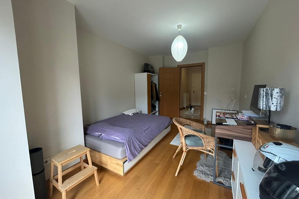 Çengelköy Bahçeli Vadi Sitesinde 1+1 Satılık Daire