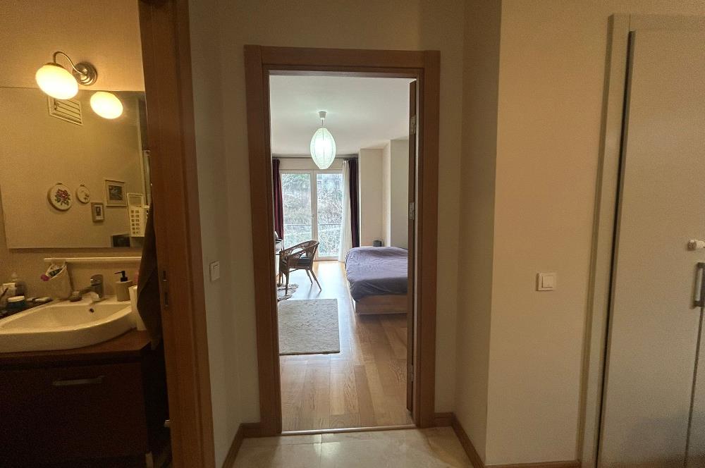 Çengelköy Bahçeli Vadi Sitesinde 1+1 Satılık Daire