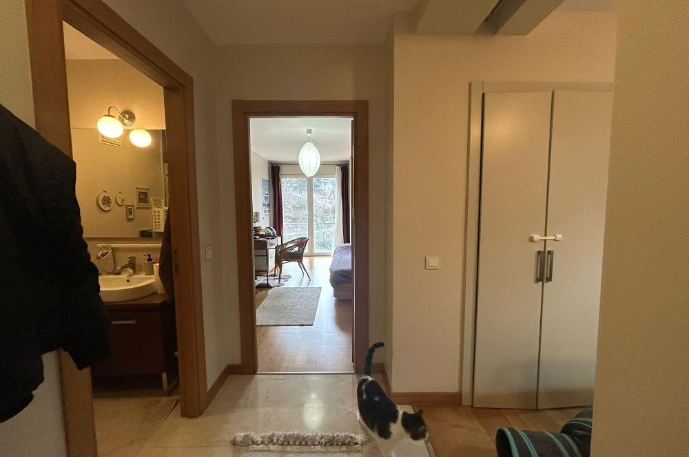 Çengelköy Bahçeli Vadi Sitesinde 1+1 Satılık Daire