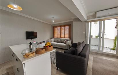 Bodrum Kumbahçe’de Denize 300 Metre Mesafede 2+1 Bahçe Katı | Full Renovasyon